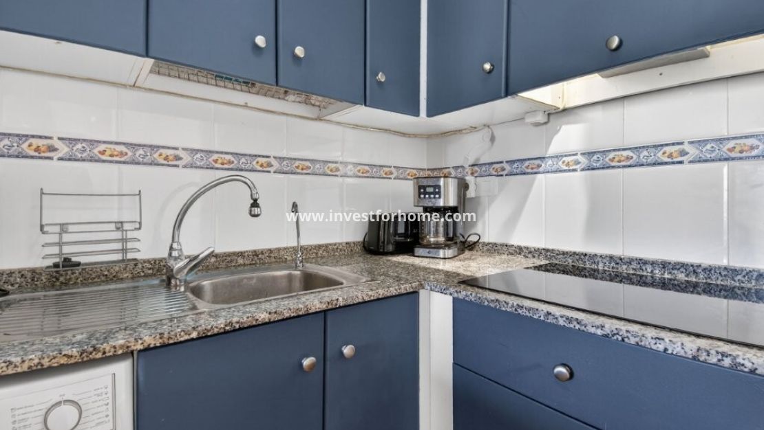 Sale - Apartment - Torrevieja - Calas Blancas