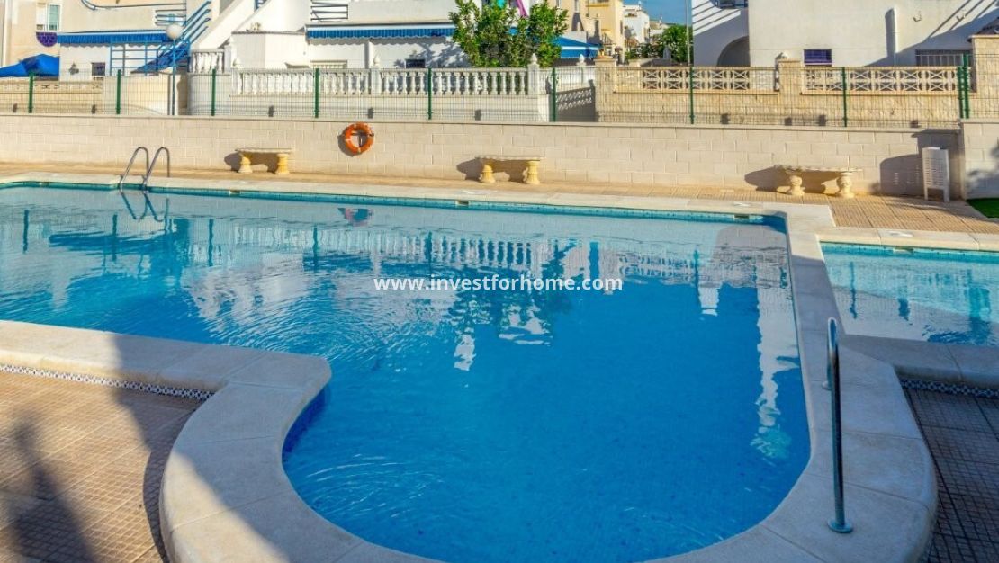Sale - Apartment - Torrevieja - Carrefour