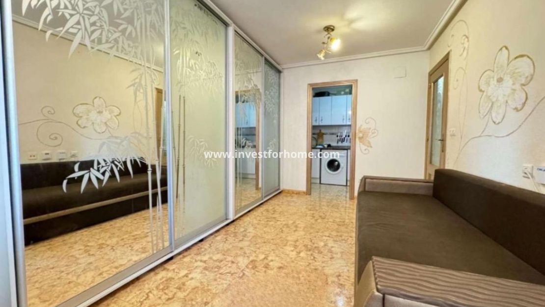 Sale - Apartment - Torrevieja - CENTER