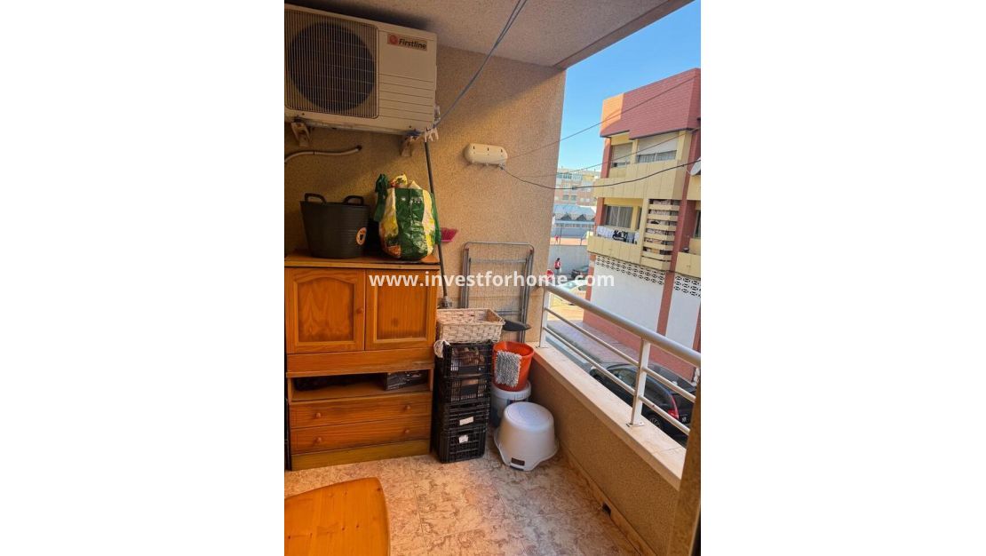 Sale - Apartment - Torrevieja - CENTER