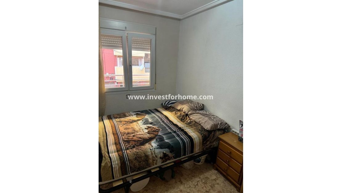 Sale - Apartment - Torrevieja - CENTER