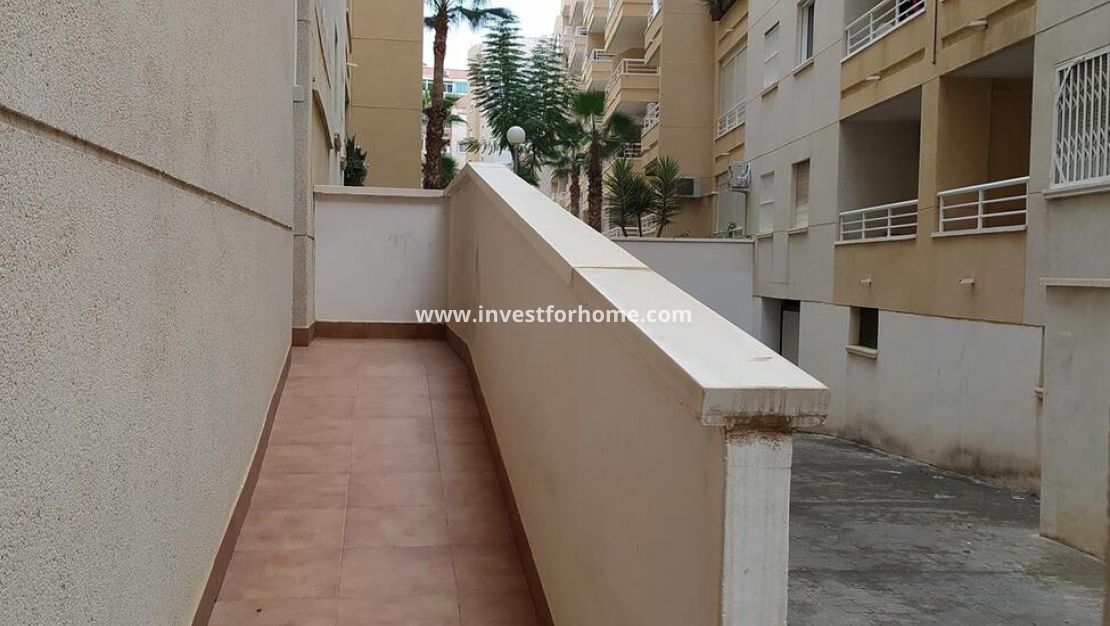 Sale - Apartment - Torrevieja - CENTER