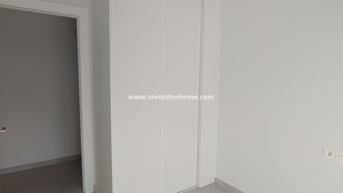 Sale - Apartment - Torrevieja - CENTRE PLAYA DEL CURA LAS PISCINAS