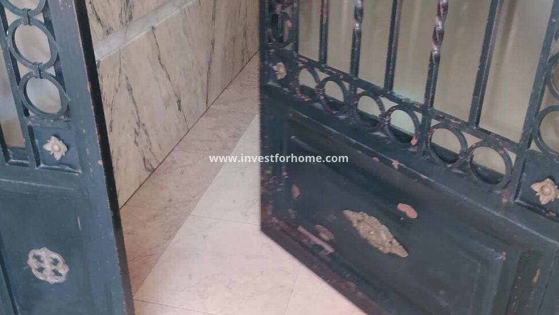 Sale - Apartment - Torrevieja - CENTRE