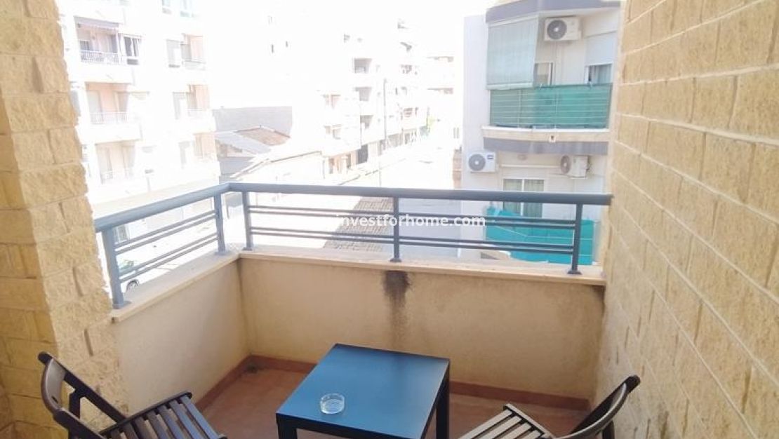 Sale - Apartment - Torrevieja - CENTRO CASCO URBANO