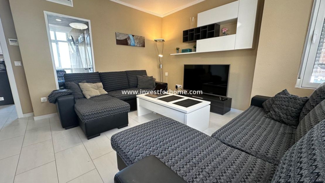 Sale - Apartment - Torrevieja - Centro