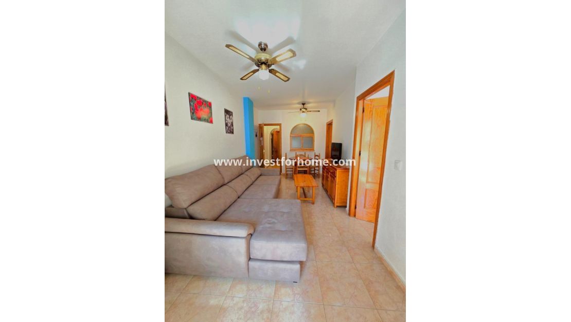 Sale - Apartment - Torrevieja - Centro