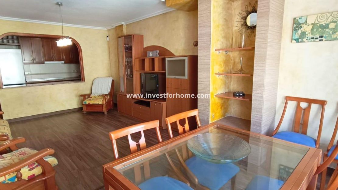 Sale - Apartment - Torrevieja - Centro