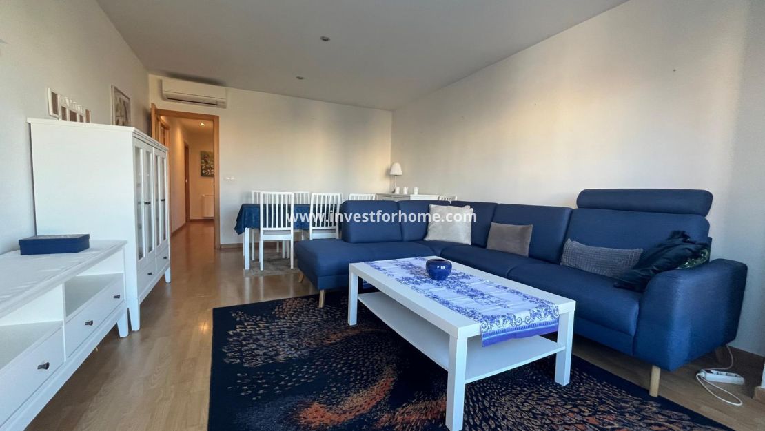 Sale - Apartment - Torrevieja - Centro