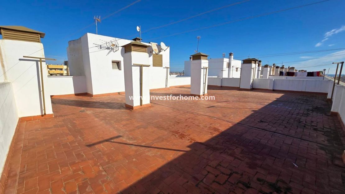 Sale - Apartment - Torrevieja - Centro