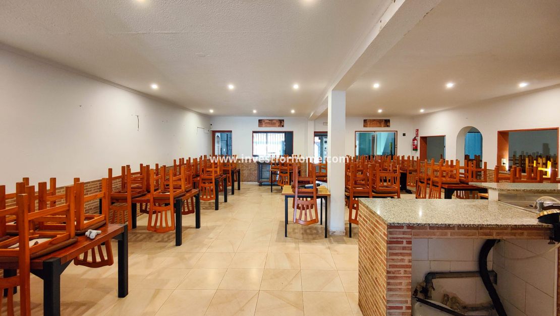 Sale - Apartment - Torrevieja - Centro