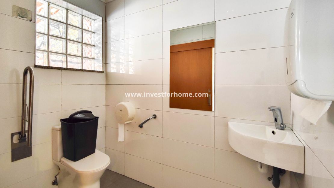 Sale - Apartment - Torrevieja - Centro