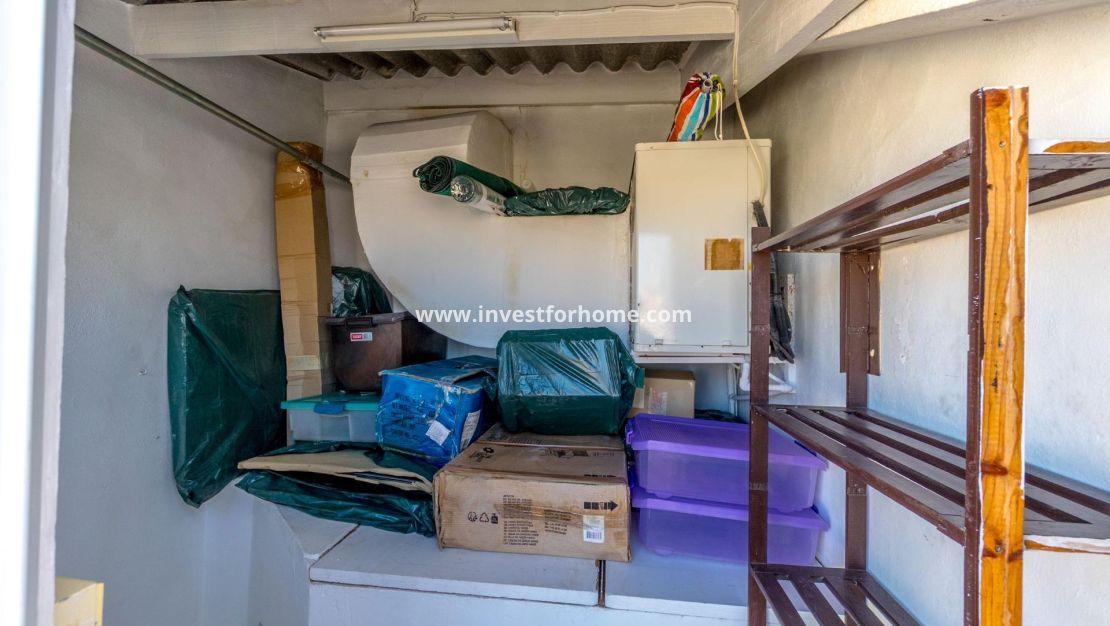 Sale - Apartment - Torrevieja - Centro