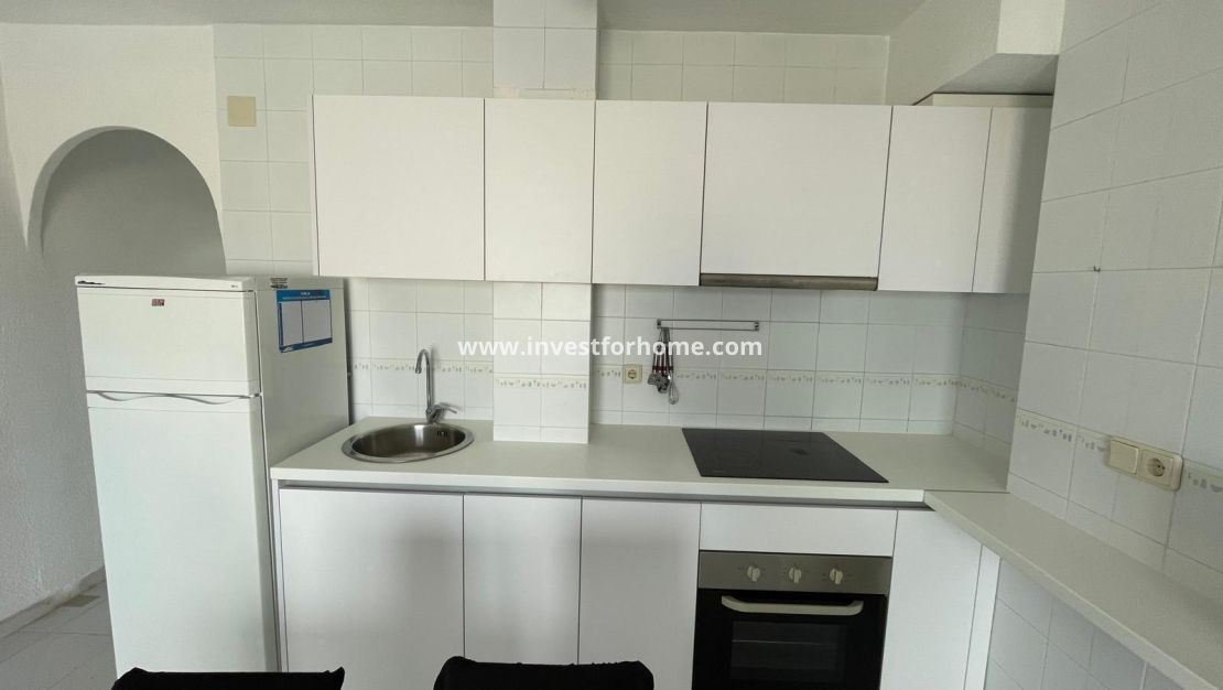 Sale - Apartment - Torrevieja - Centro