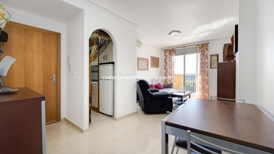 Sale - Apartment - Torrevieja - Centro