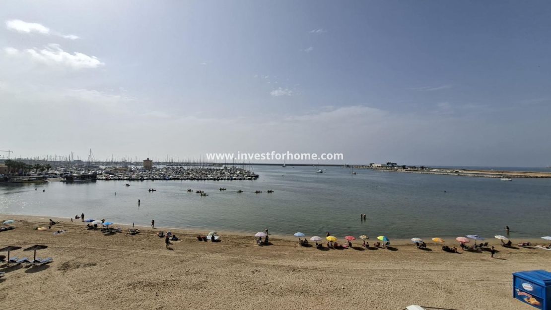 Sale - Apartment - Torrevieja - Centro