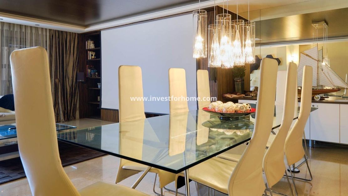 Sale - Apartment - Torrevieja - Centro