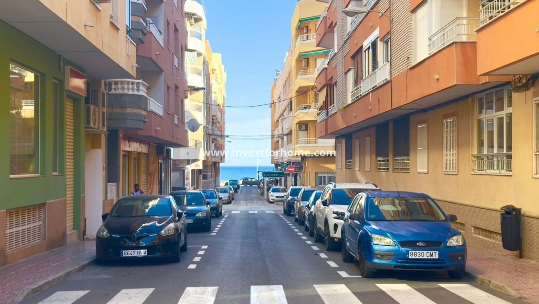 Sale - Apartment - Torrevieja - Centro