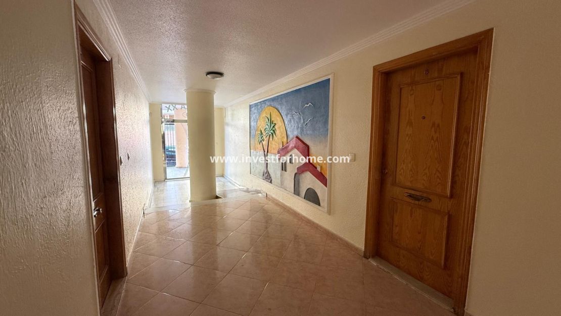 Sale - Apartment - Torrevieja - Centro