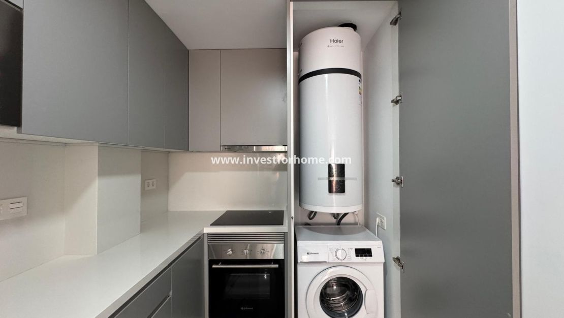 Sale - Apartment - Torrevieja - Centro