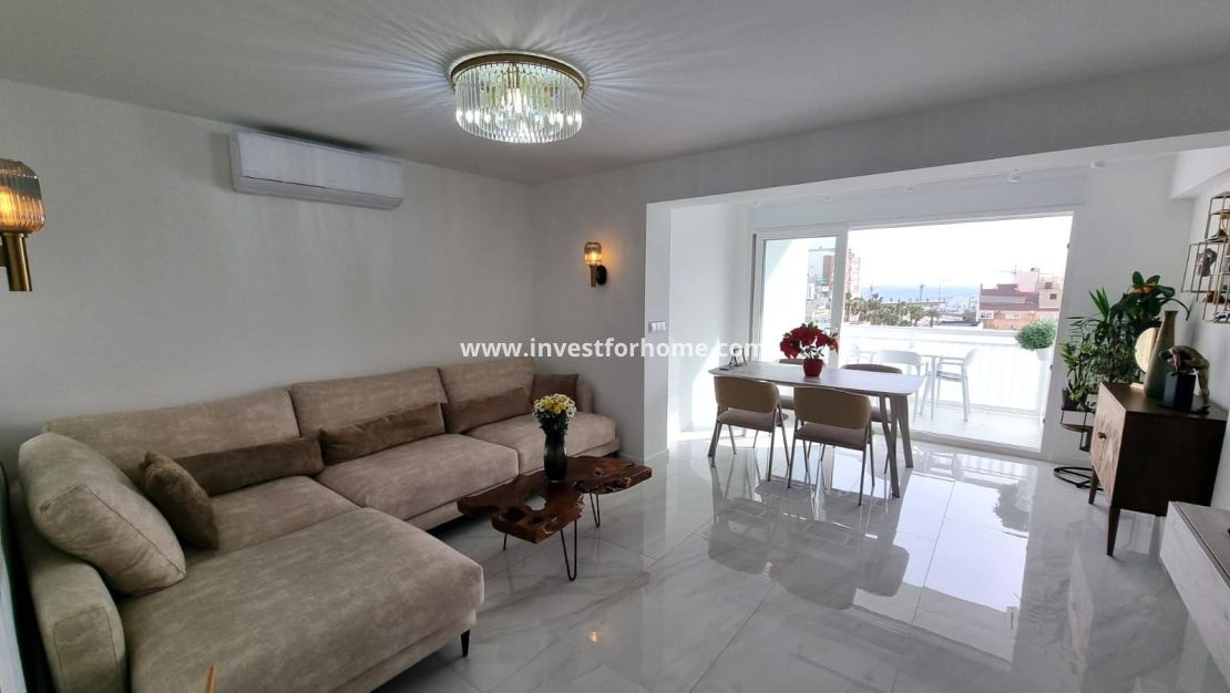 Sale - Apartment - Torrevieja - Centro