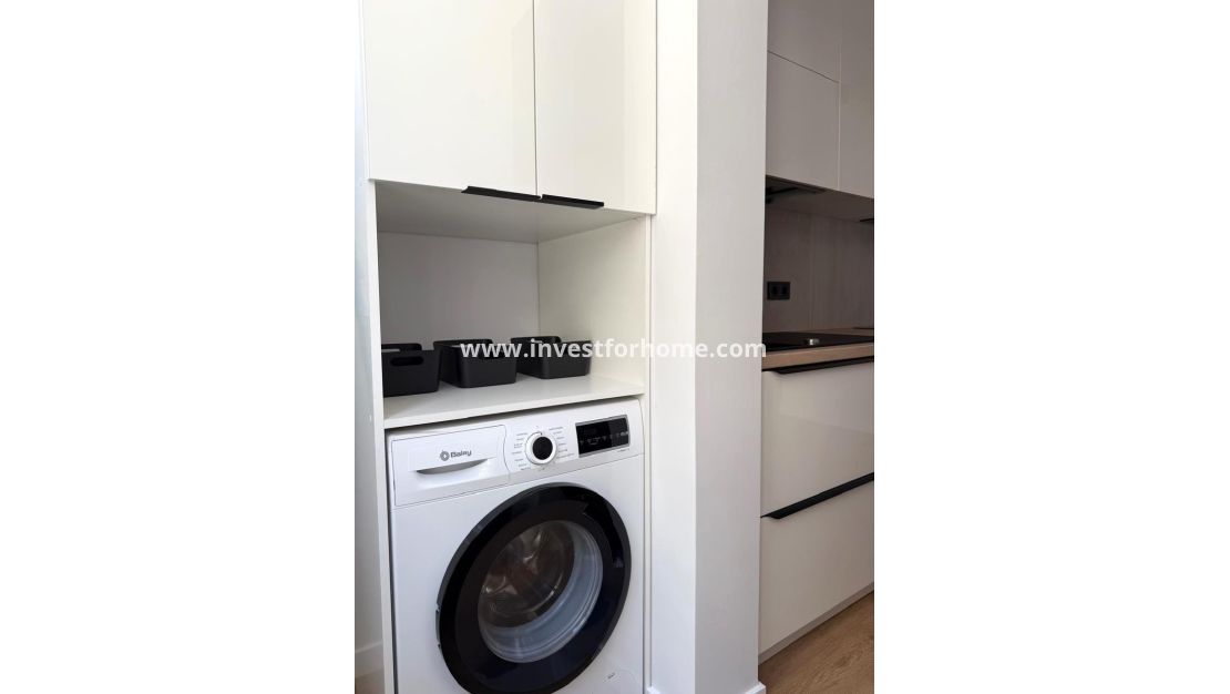 Sale - Apartment - Torrevieja - Centro