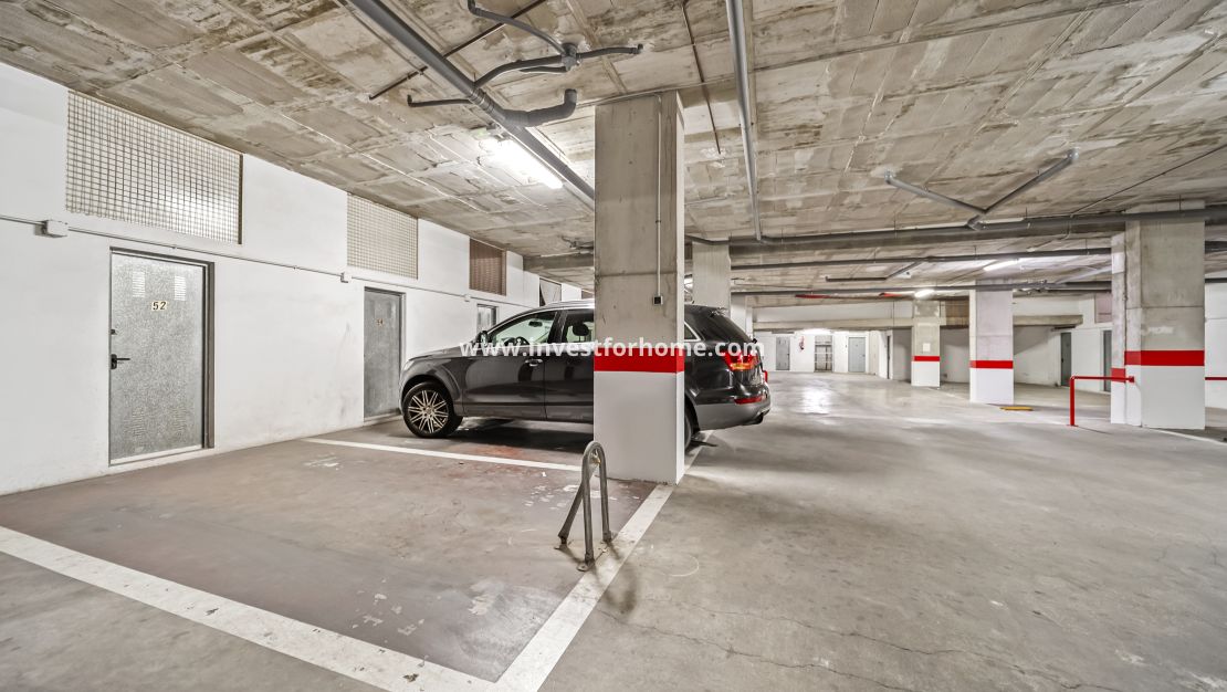 Sale - Apartment - Torrevieja - Centro