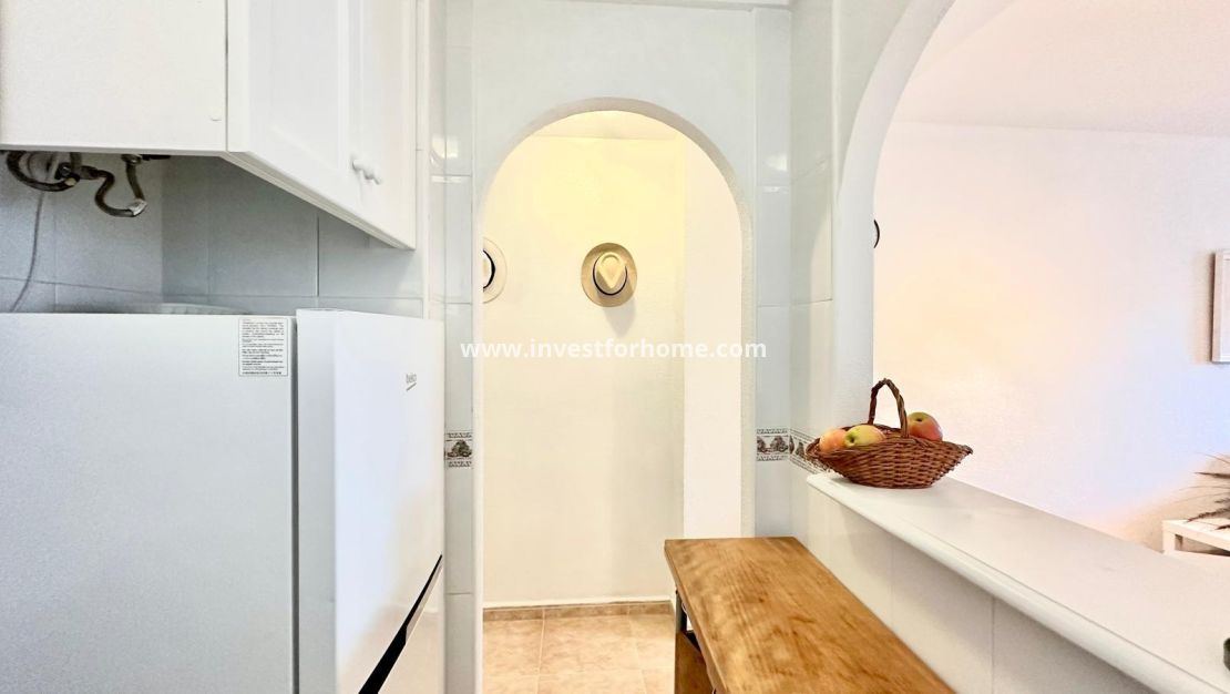 Sale - Apartment - Torrevieja - Centro