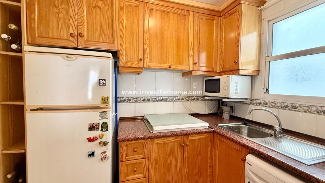 Sale - Apartment - Torrevieja - Centro