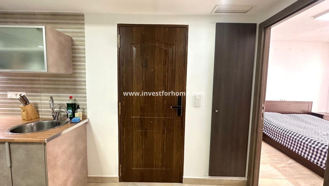 Sale - Apartment - Torrevieja - Centro