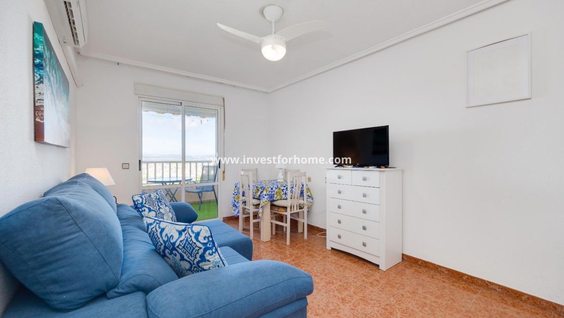 Sale - Apartment - Torrevieja - Centro