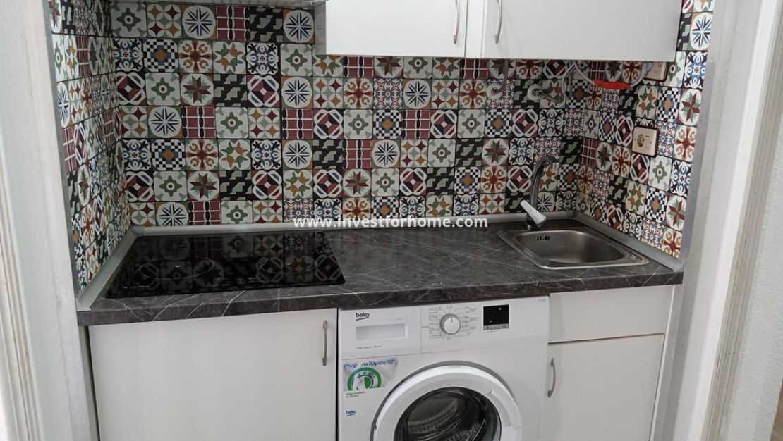 Sale - Apartment - Torrevieja - Centro