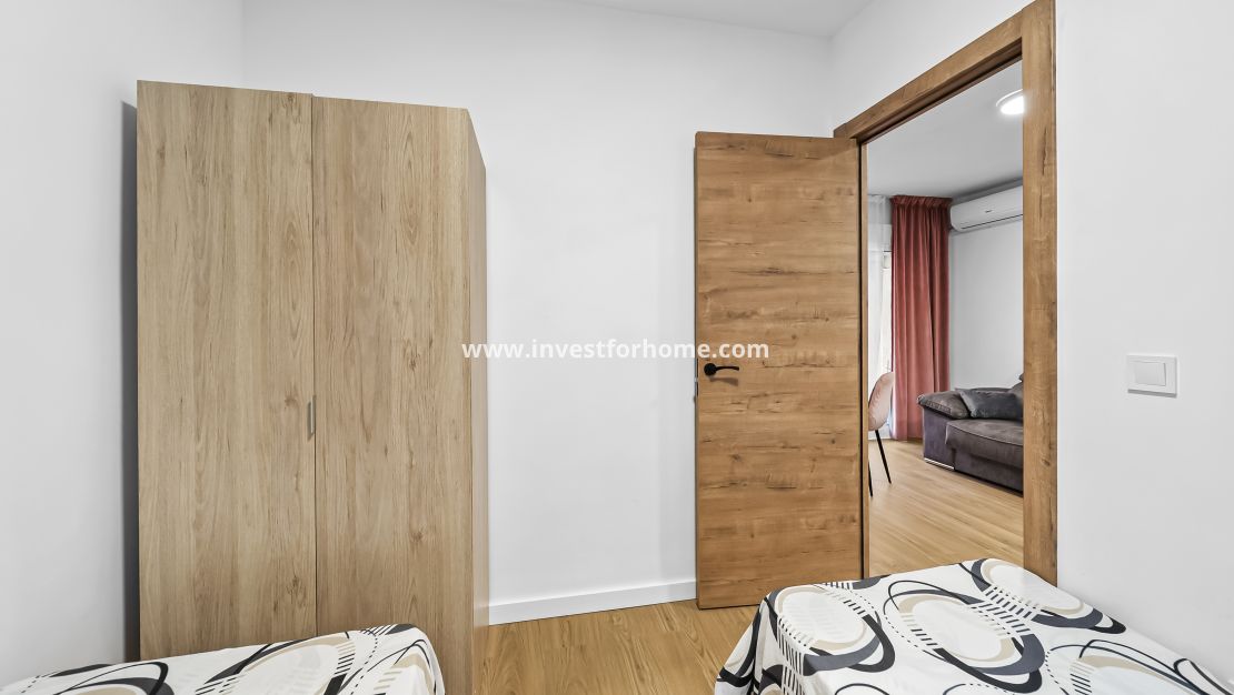 Sale - Apartment - Torrevieja - Centro