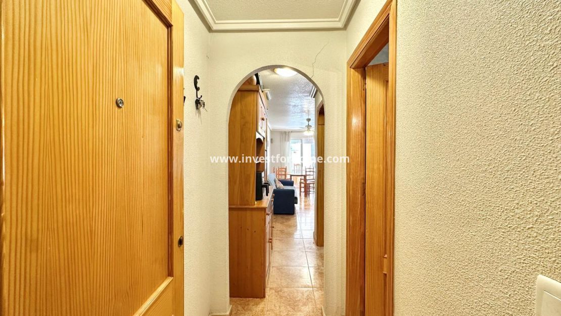 Sale - Apartment - Torrevieja - Centro