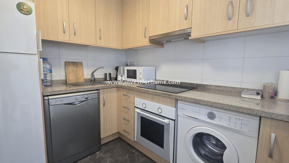 Sale - Apartment - Torrevieja - Centro
