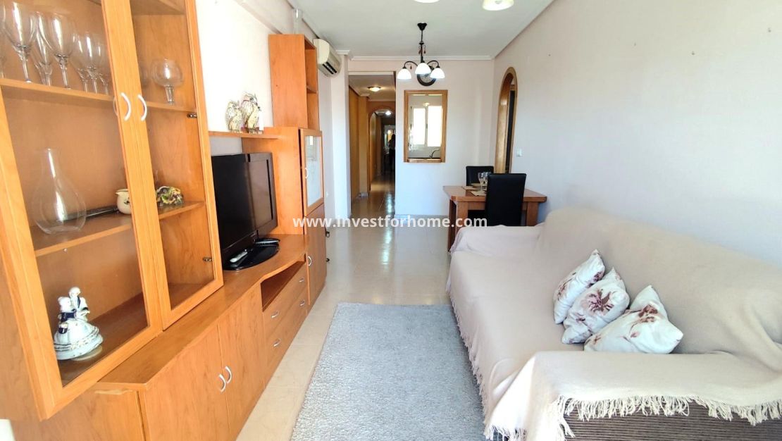 Sale - Apartment - Torrevieja - Centro