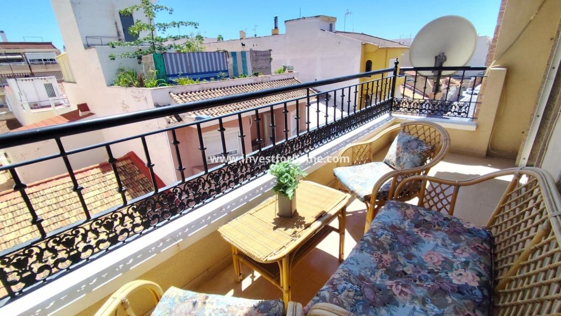 Sale - Apartment - Torrevieja - Centro