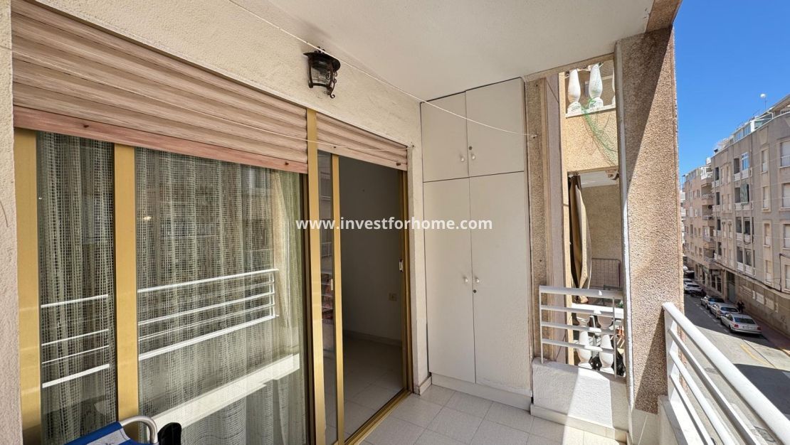 Sale - Apartment - Torrevieja - Centro
