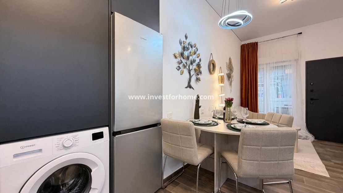 Sale - Apartment - Torrevieja - Centro
