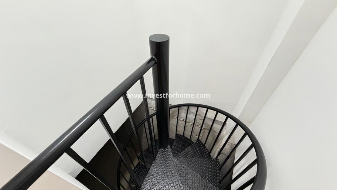 Sale - Apartment - Torrevieja - Centro