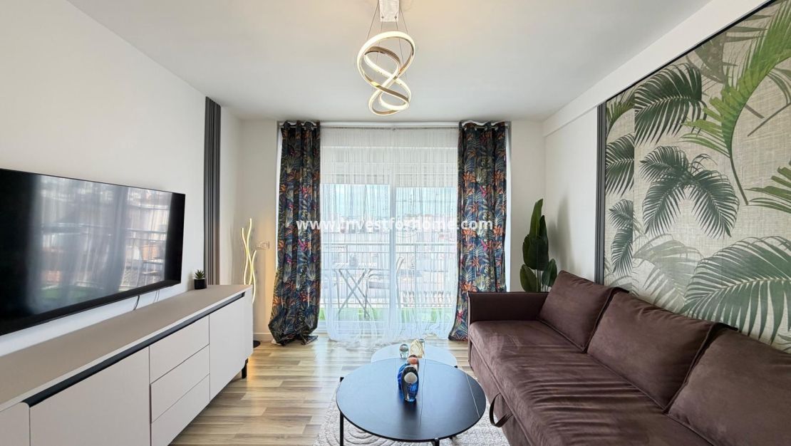 Sale - Apartment - Torrevieja - Centro