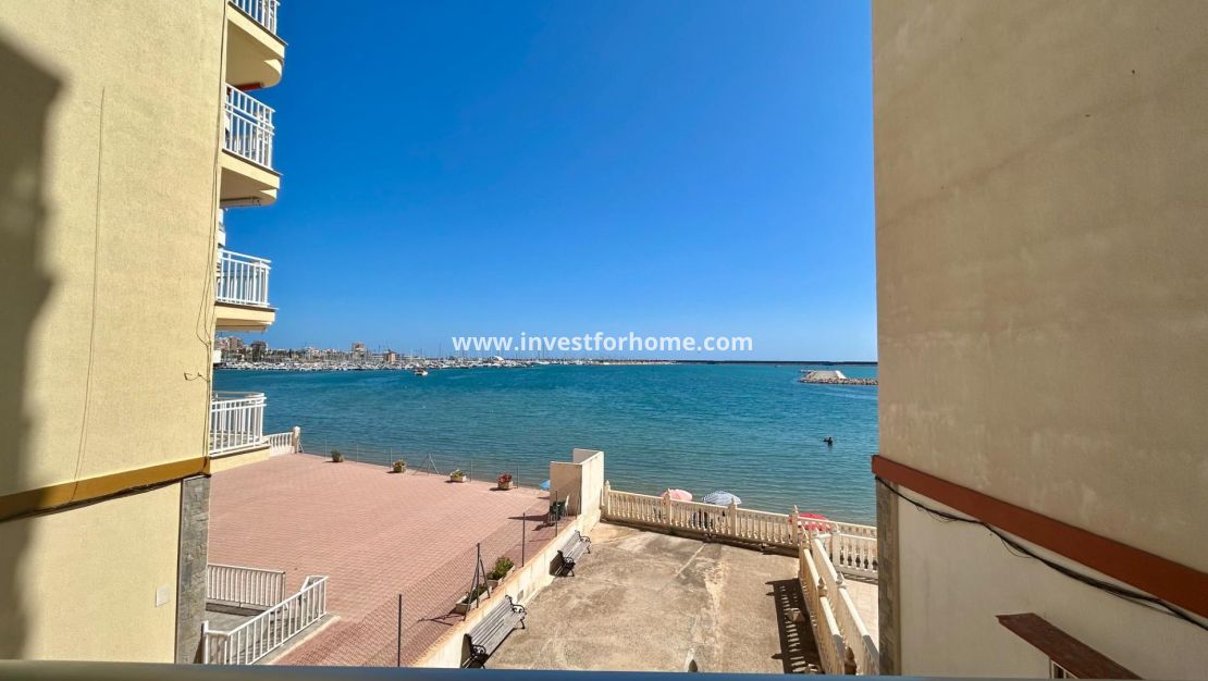 Sale - Apartment - Torrevieja - Centro