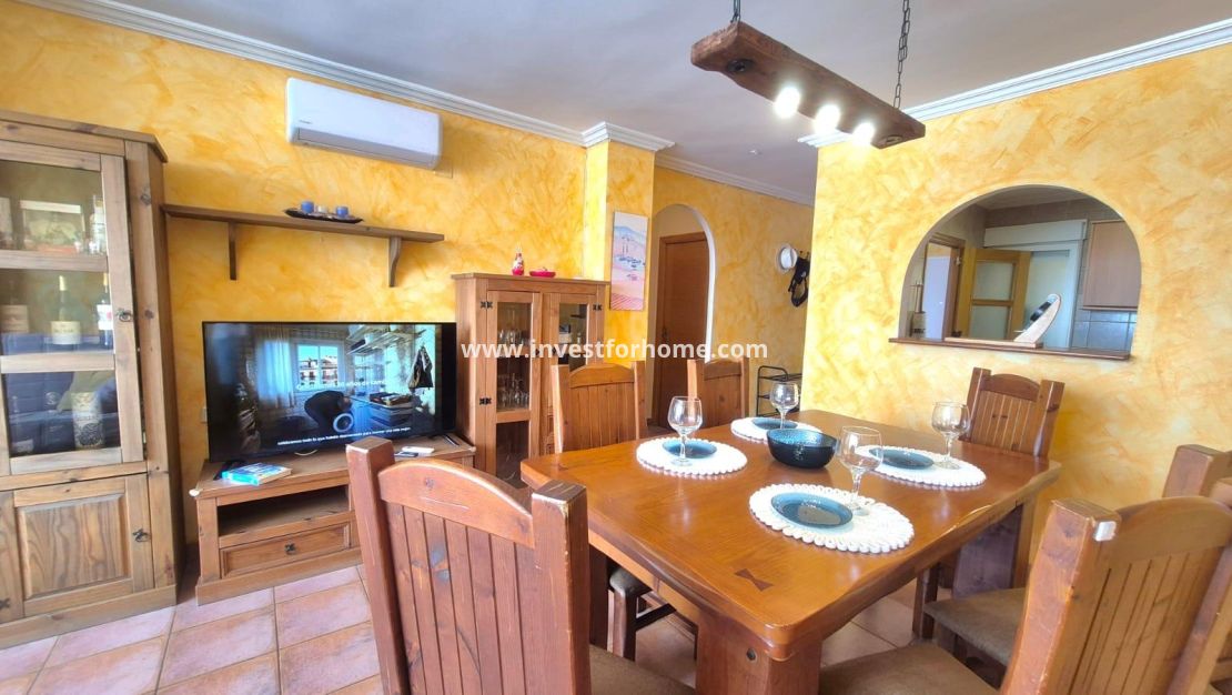 Sale - Apartment - Torrevieja - Centro
