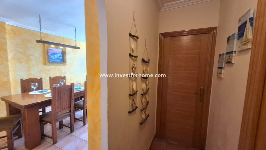 Sale - Apartment - Torrevieja - Centro