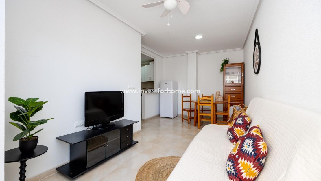 Sale - Apartment - Torrevieja - Centro