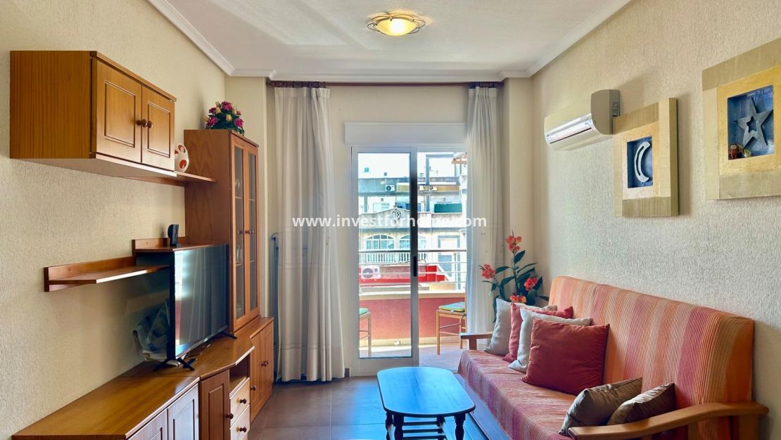 Sale - Apartment - Torrevieja - Centro
