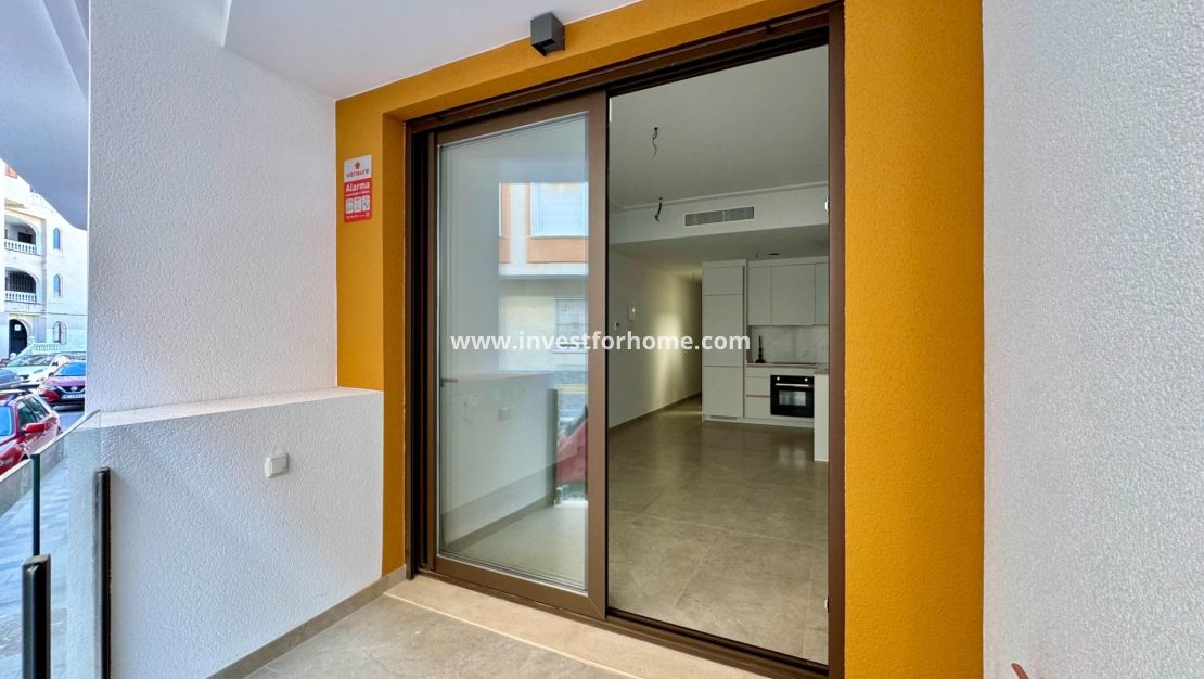 Sale - Apartment - Torrevieja - Centro