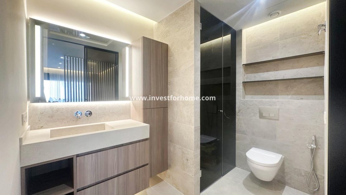 Sale - Apartment - Torrevieja - Centro