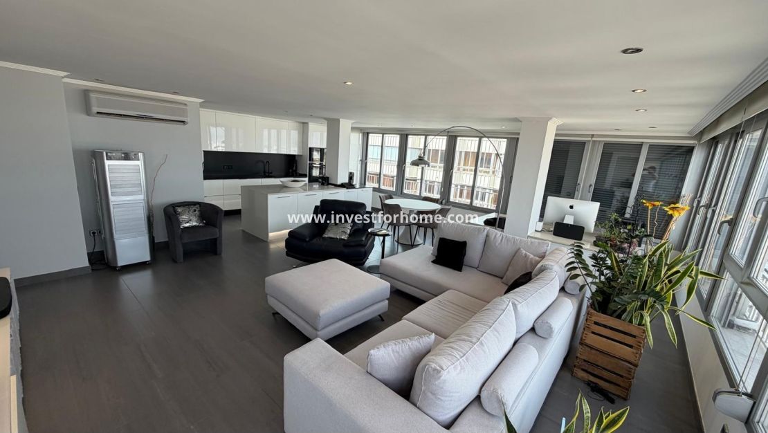 Sale - Apartment - Torrevieja - Centro