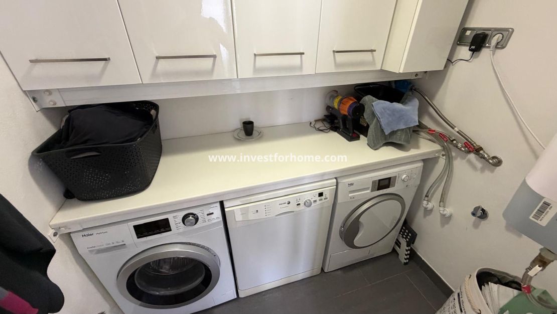 Sale - Apartment - Torrevieja - Centro